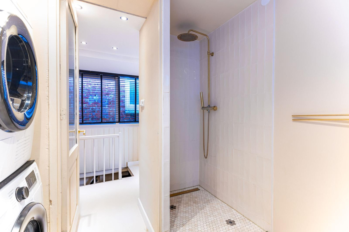 Tussenwoning te koop: Appelsteeg 4, Hoorn