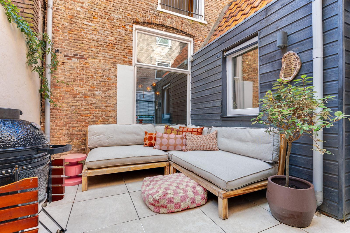 Tussenwoning te koop: Appelsteeg 4, Hoorn