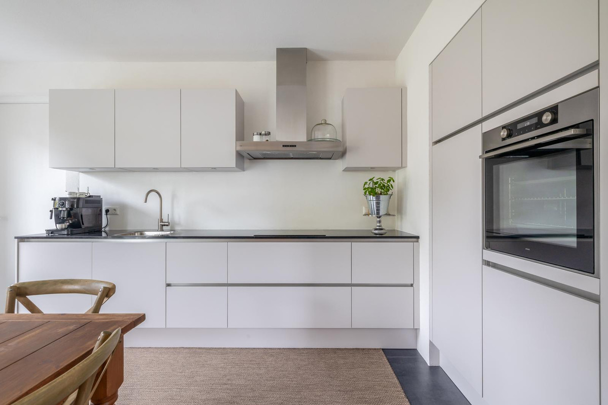 Hoekwoning te koop: Maaszicht 12, Lomm