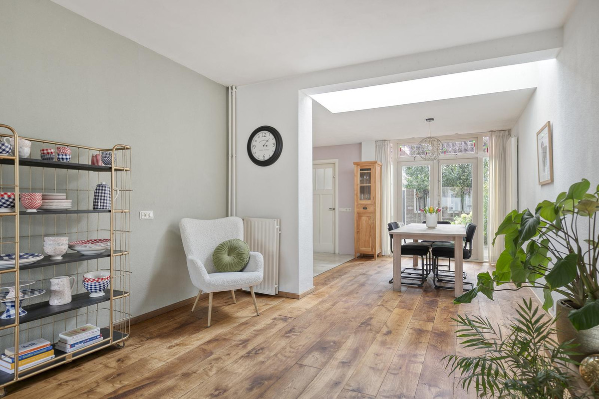 Tussenwoning te koop: Ringbaan-Oost 265, Tilburg