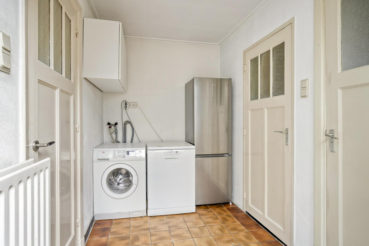 Tussenwoning te koop: Ringbaan-Oost 265, Tilburg