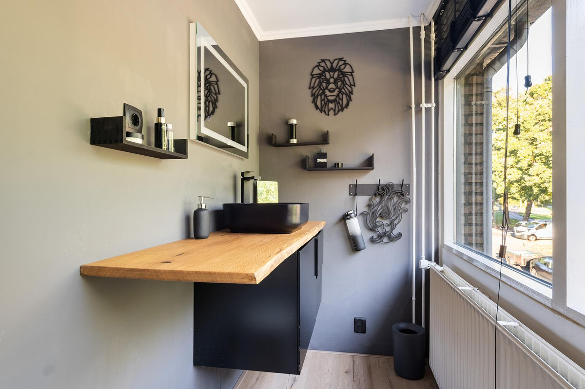 Tussenwoning te koop: P.C. Hooftlaan 18, Hengelo