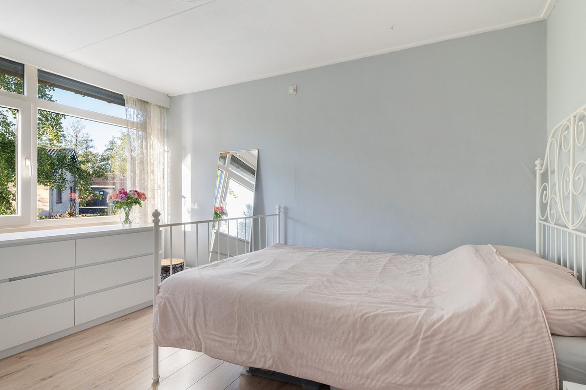 Tussenwoning te koop: P.C. Hooftlaan 18, Hengelo