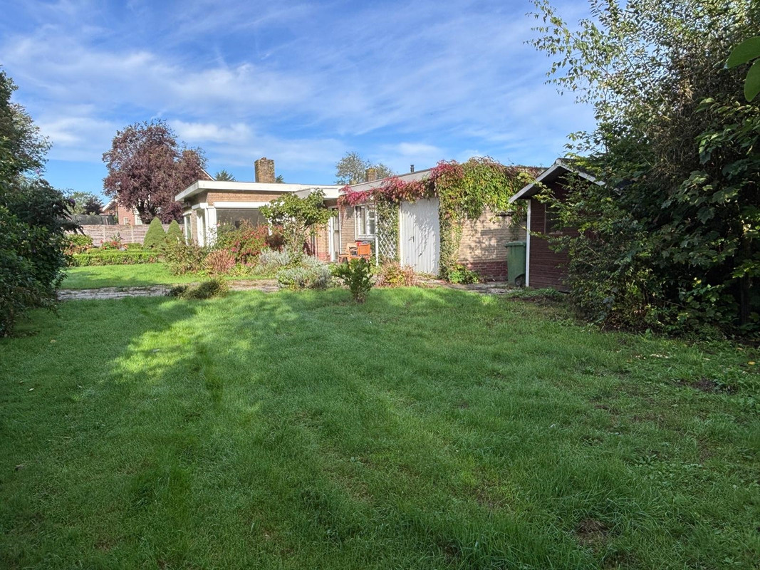 Twee-onder-één-kap te koop: Wandeldreef 3, Aardenburg