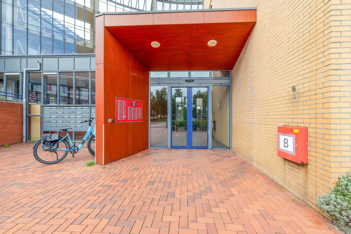 Appartement te koop: Bernhardplein 28F, Den Helder