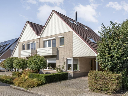 Over de Waand 23