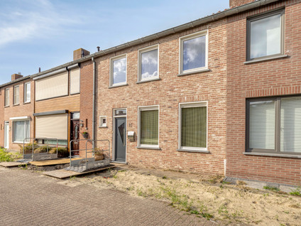 Gouverneurstraat 15