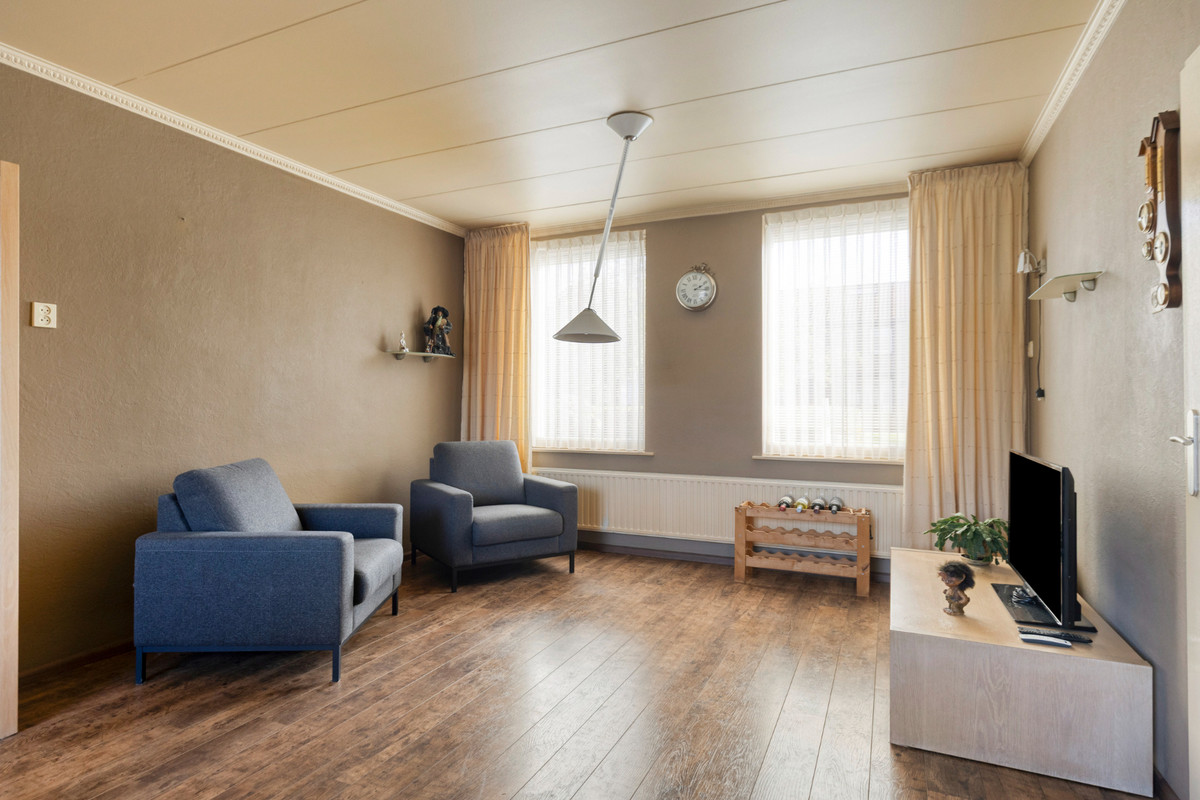 Tussenwoning te koop: Gouverneurstraat 15, Sluis