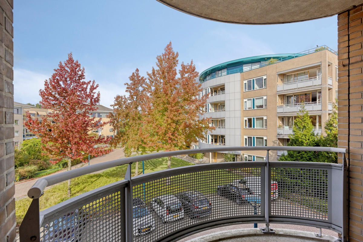 Appartement te koop: Tsjaikovskistraat 82, Capelle Aan Den Ijssel