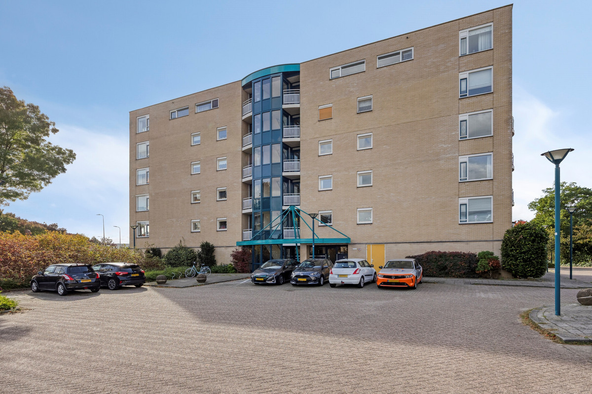 Appartement te koop: Tsjaikovskistraat 82, Capelle Aan Den Ijssel