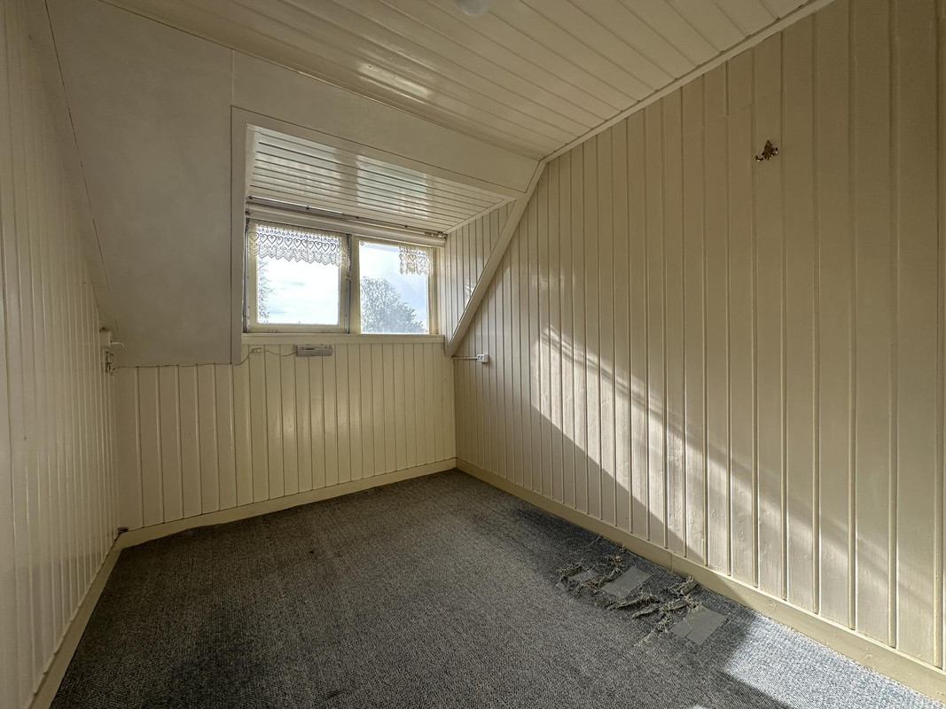 Twee-onder-één-kap te koop: Hoendiep 192, Groningen