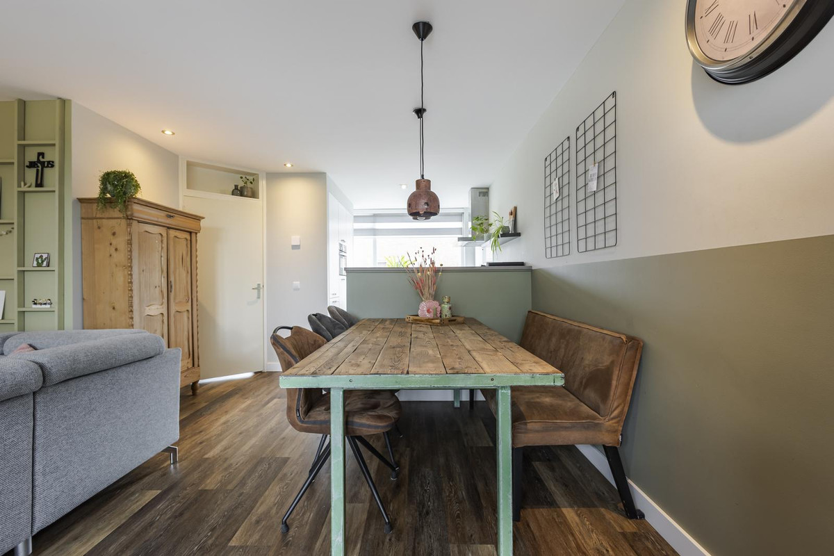 Tussenwoning te koop: Nassaustraat 9, Ottoland