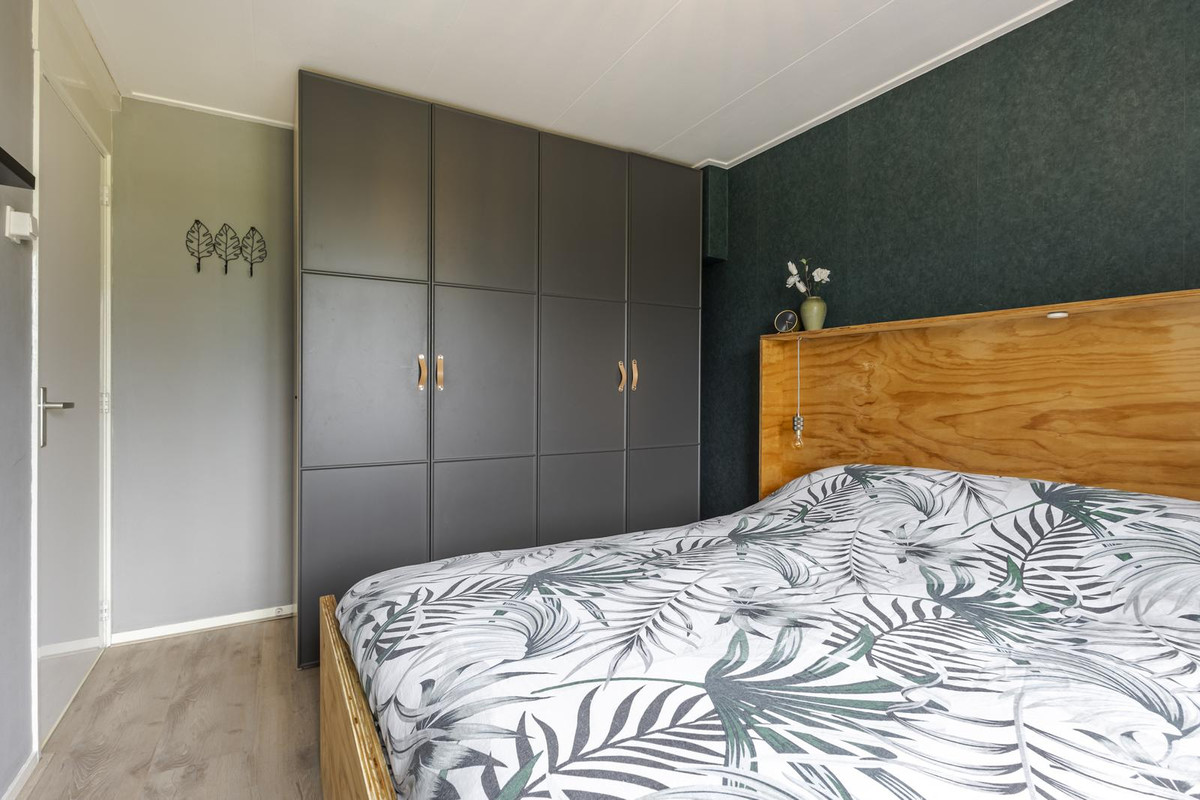 Tussenwoning te koop: Nassaustraat 9, Ottoland