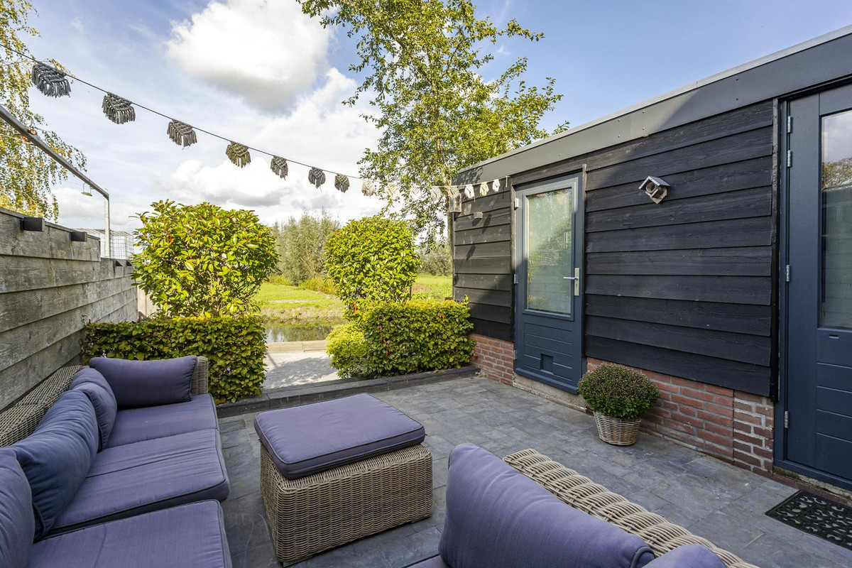 Tussenwoning te koop: Nassaustraat 9, Ottoland