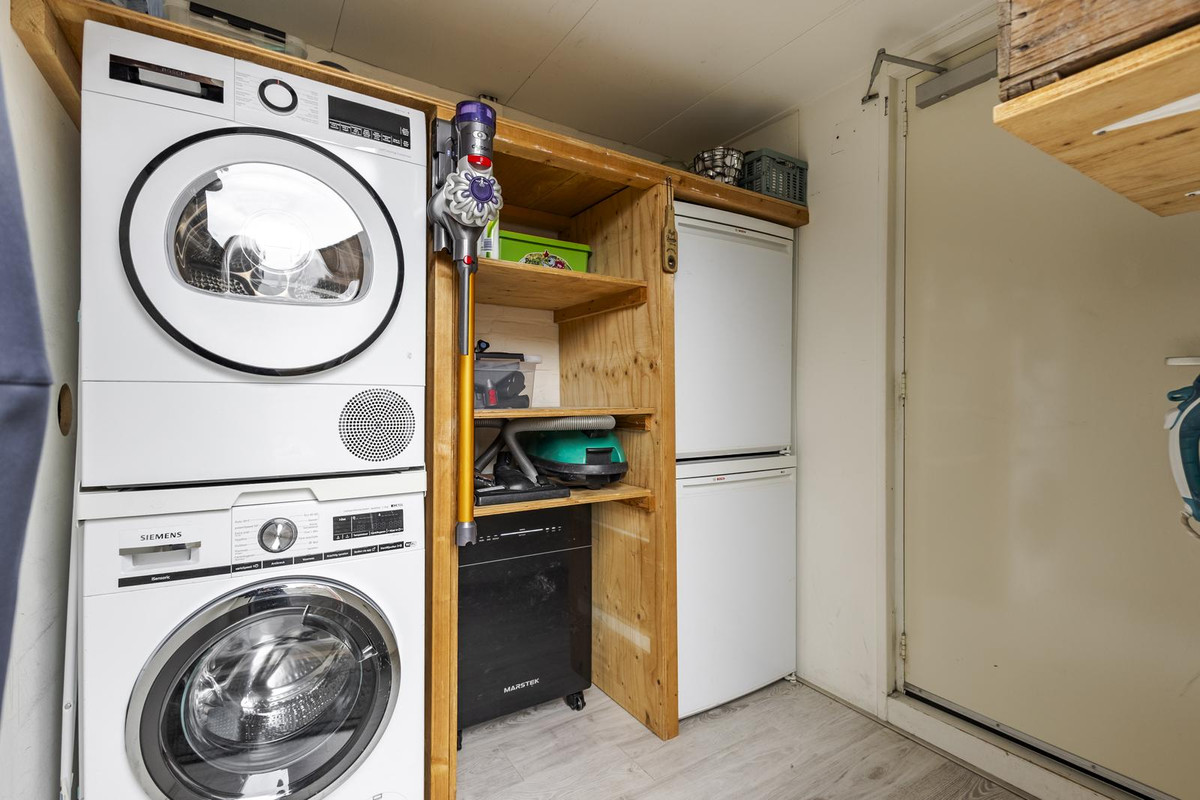 Tussenwoning te koop: Nassaustraat 9, Ottoland