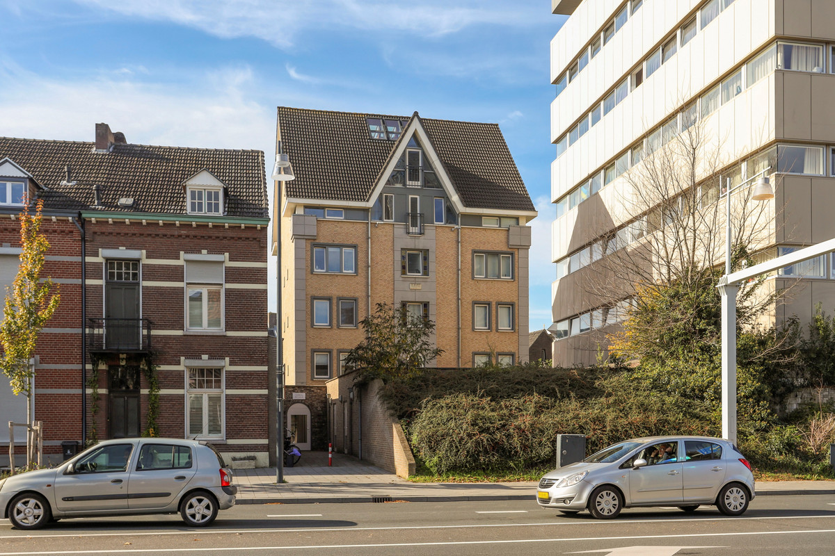 Appartement te koop: Wilhelminasingel 3B9, Roermond