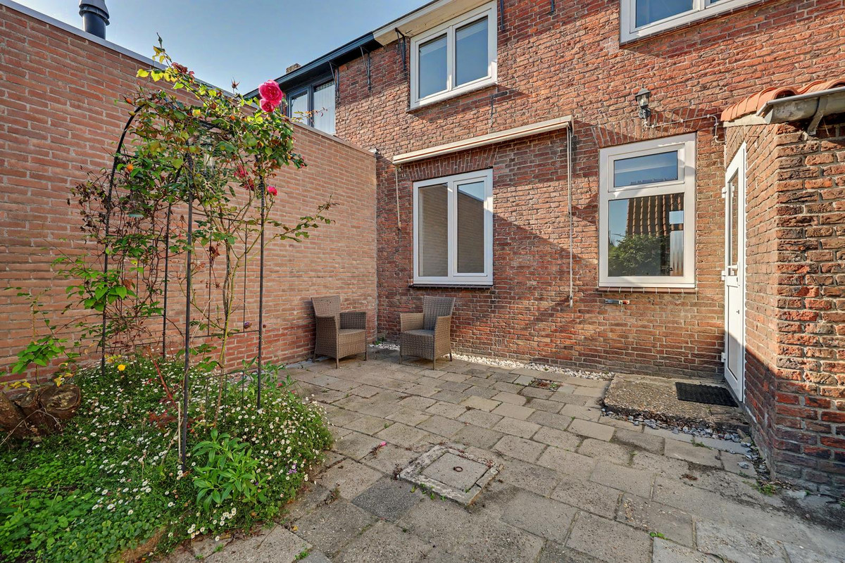 Tussenwoning te koop: Margrietstraat 26, Yerseke