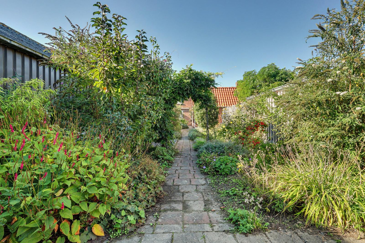Tussenwoning te koop: Margrietstraat 26, Yerseke