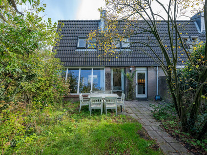 Carry van Bruggenweg 9