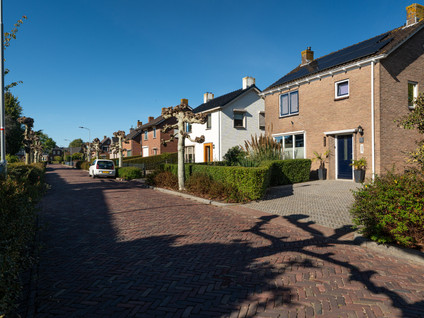 Donkerstraat 11
