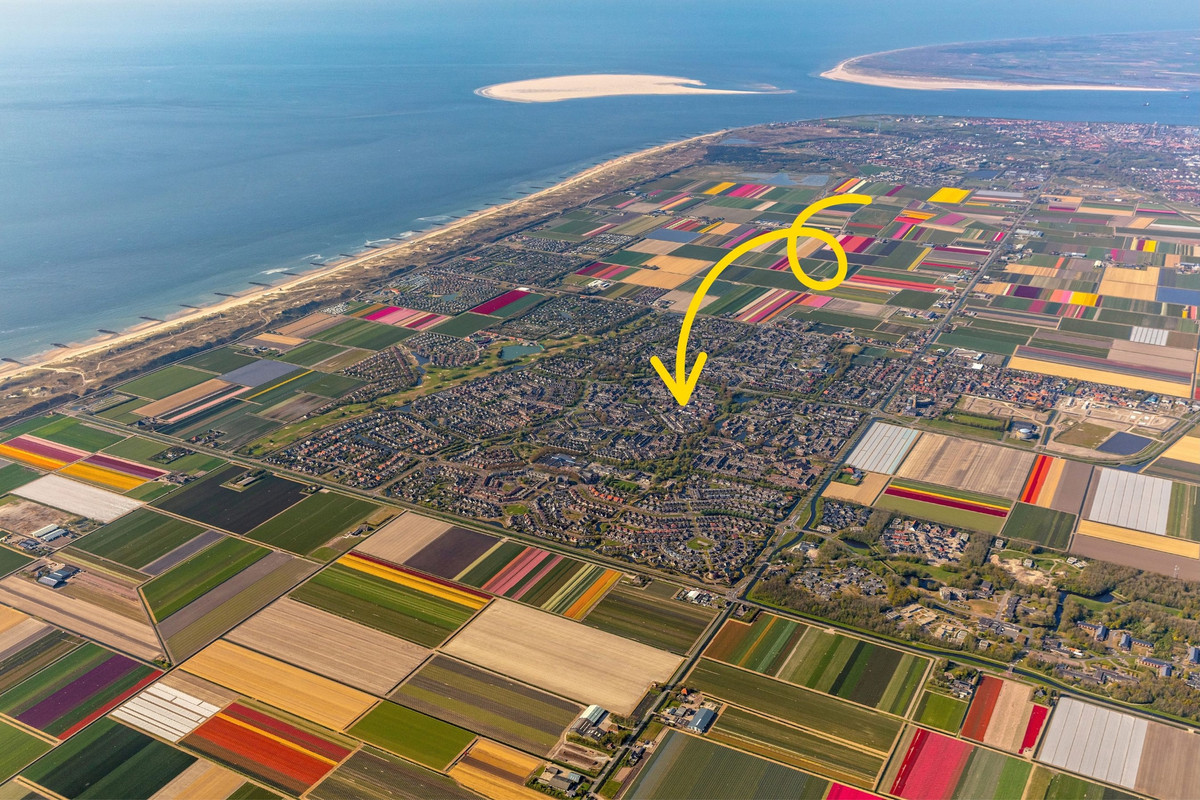 Tussenwoning te koop: Kruiszwin 1360, Julianadorp