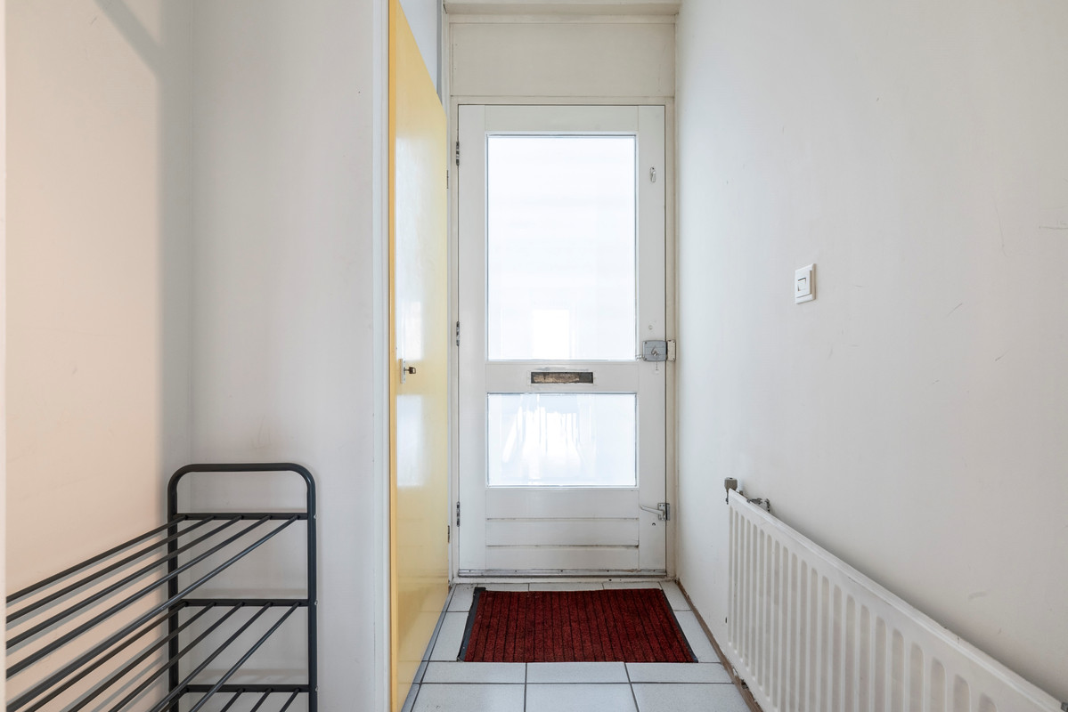 Tussenwoning te koop: Kruiszwin 1360, Julianadorp