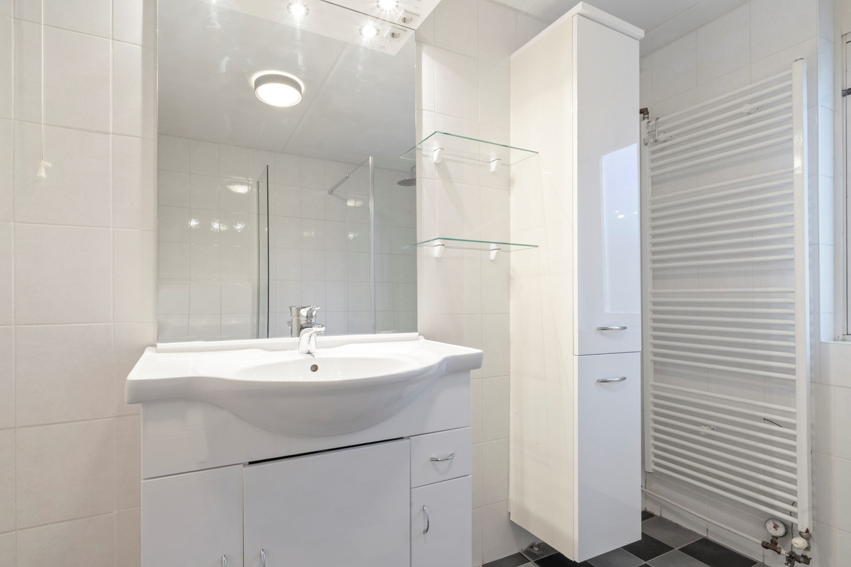 Tussenwoning te koop: Kruiszwin 1360, Julianadorp