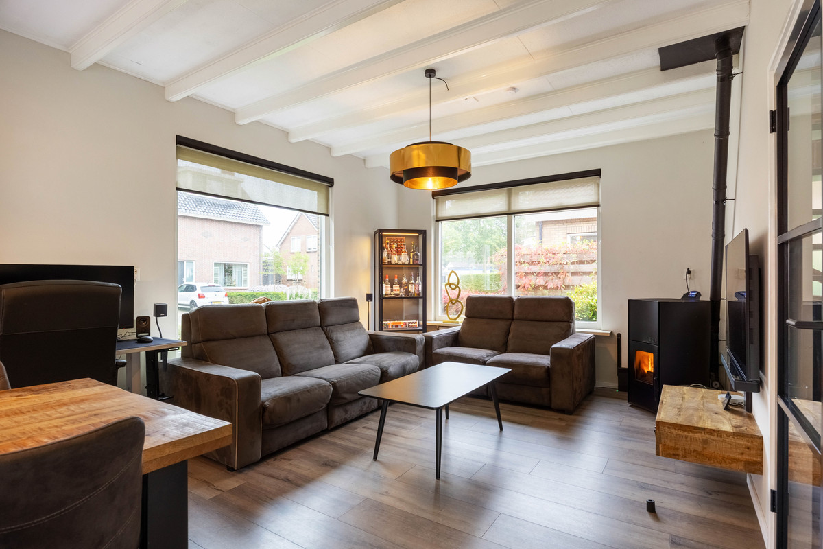 Vrijstaande woning te koop: De Stoeken 6, De Wilp