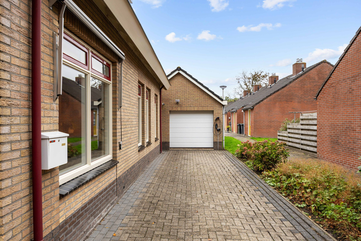 Vrijstaande woning te koop: De Stoeken 6, De Wilp