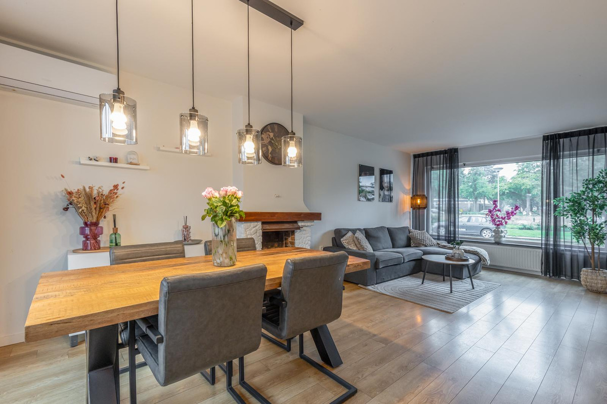 Hoekwoning te koop: Leeuwenhoekstraat 42, Geleen