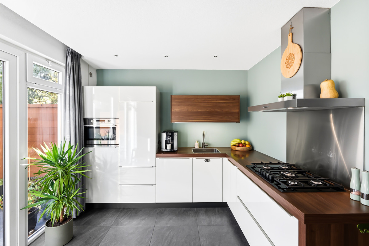 Tussenwoning te koop: Martin Luther Kingstraat 66, Vlissingen