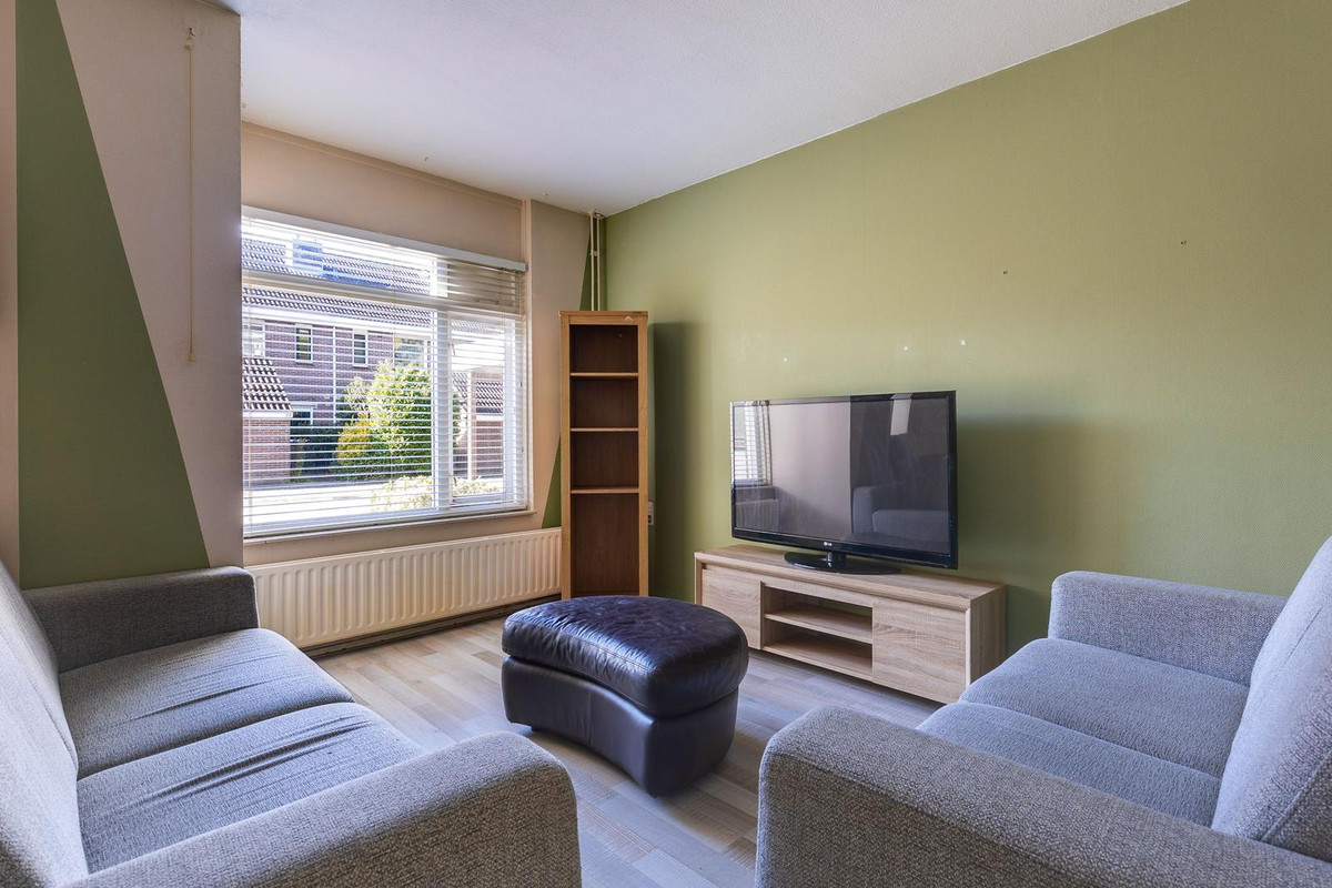 Tussenwoning te koop: Houtzaagmolen 33, Hoorn