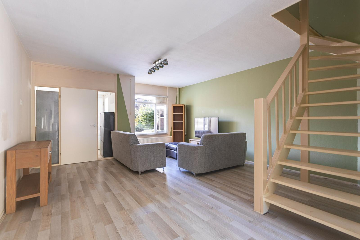 Tussenwoning te koop: Houtzaagmolen 33, Hoorn