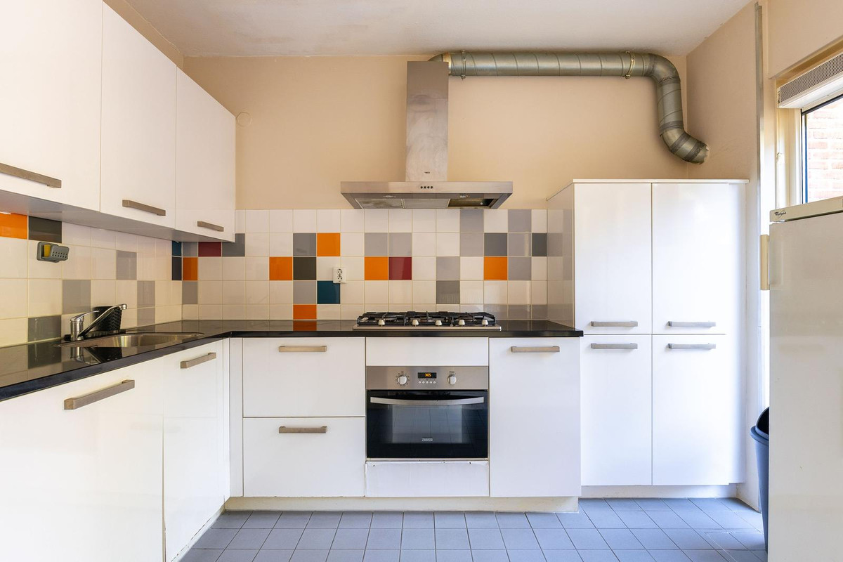 Tussenwoning te koop: Houtzaagmolen 33, Hoorn