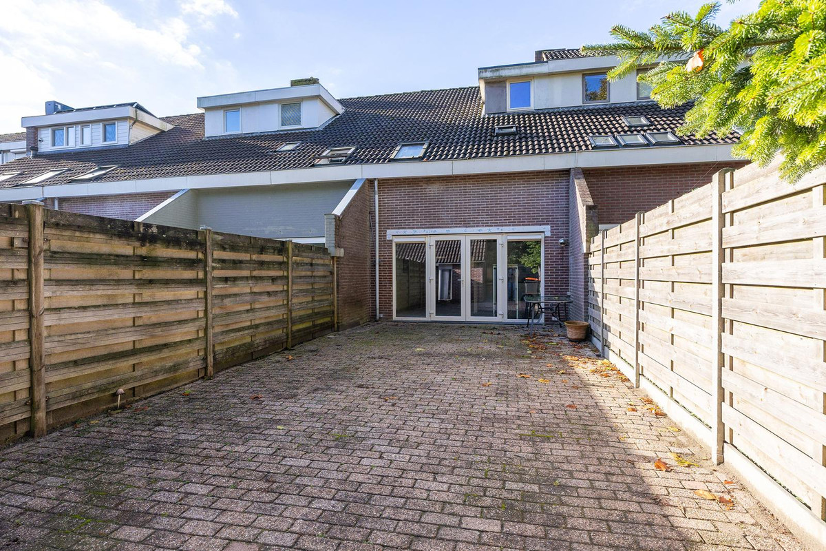 Tussenwoning te koop: Houtzaagmolen 33, Hoorn