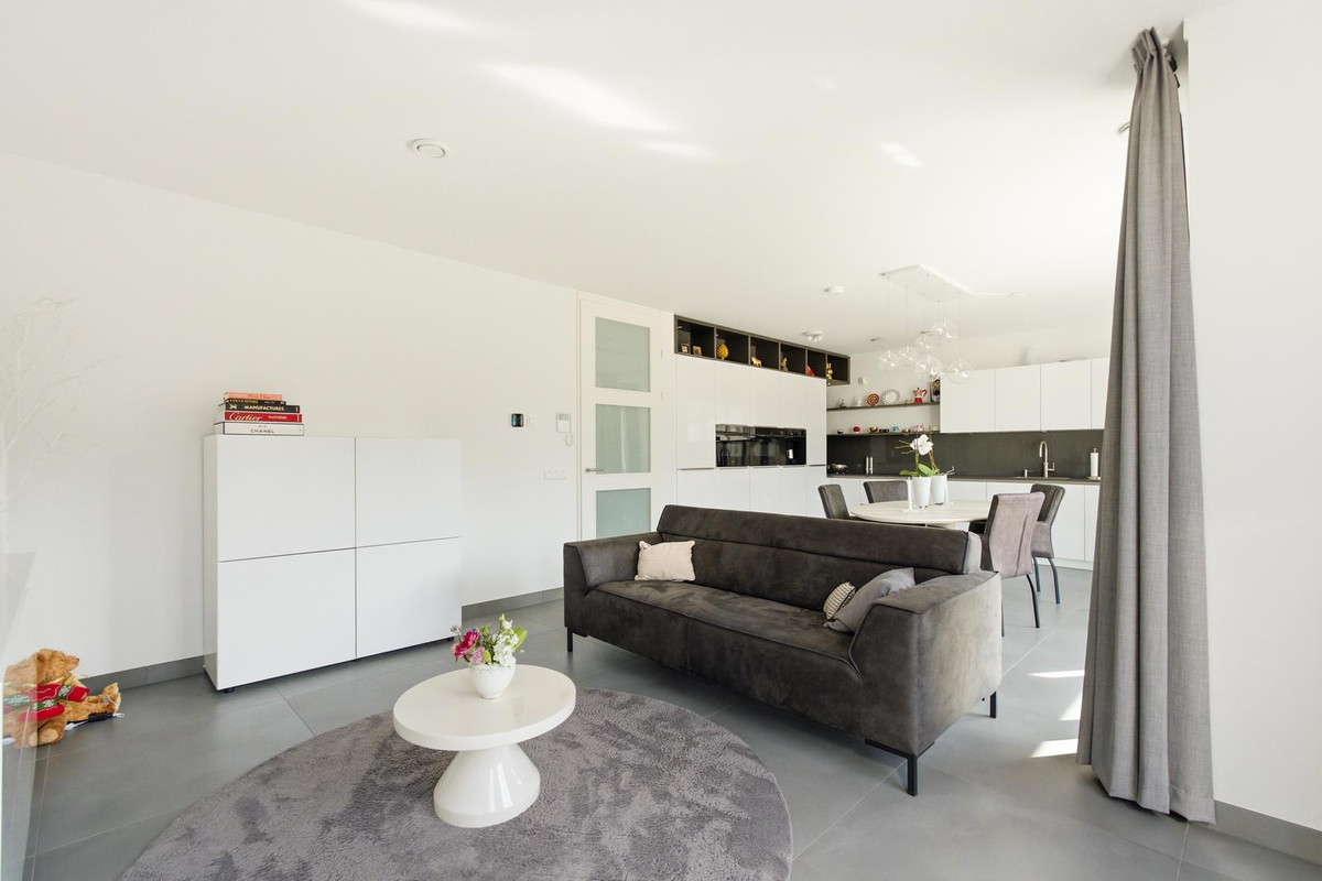 Appartement te koop: Muiderlaan 391, Amsterdam