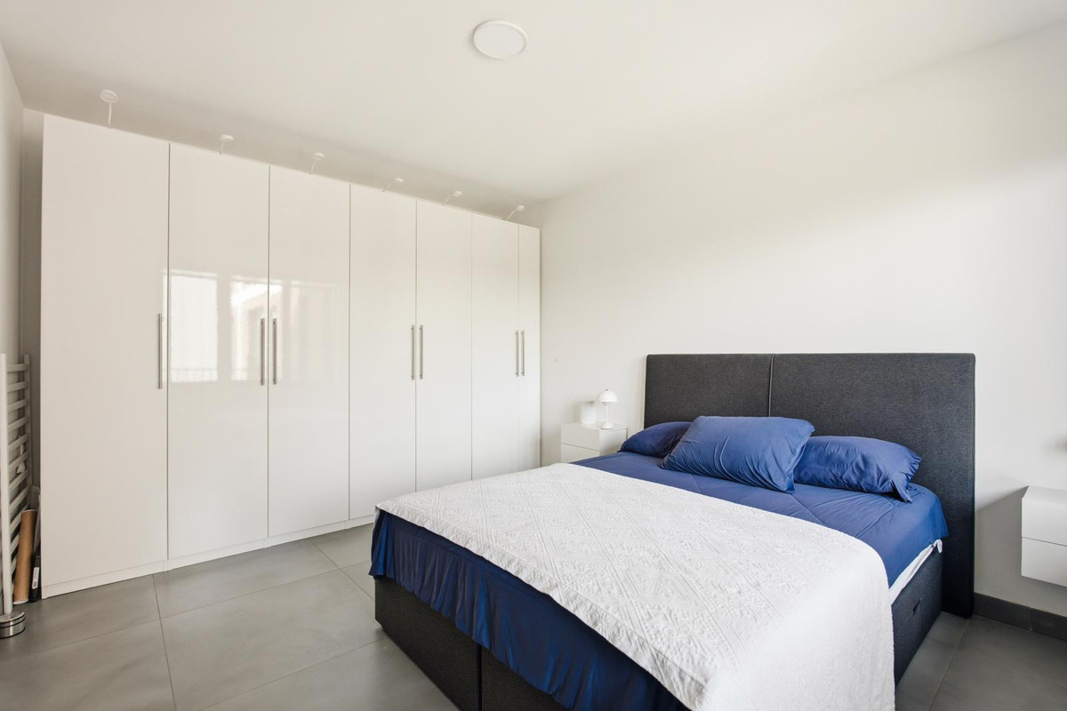 Appartement te koop: Muiderlaan 391, Amsterdam