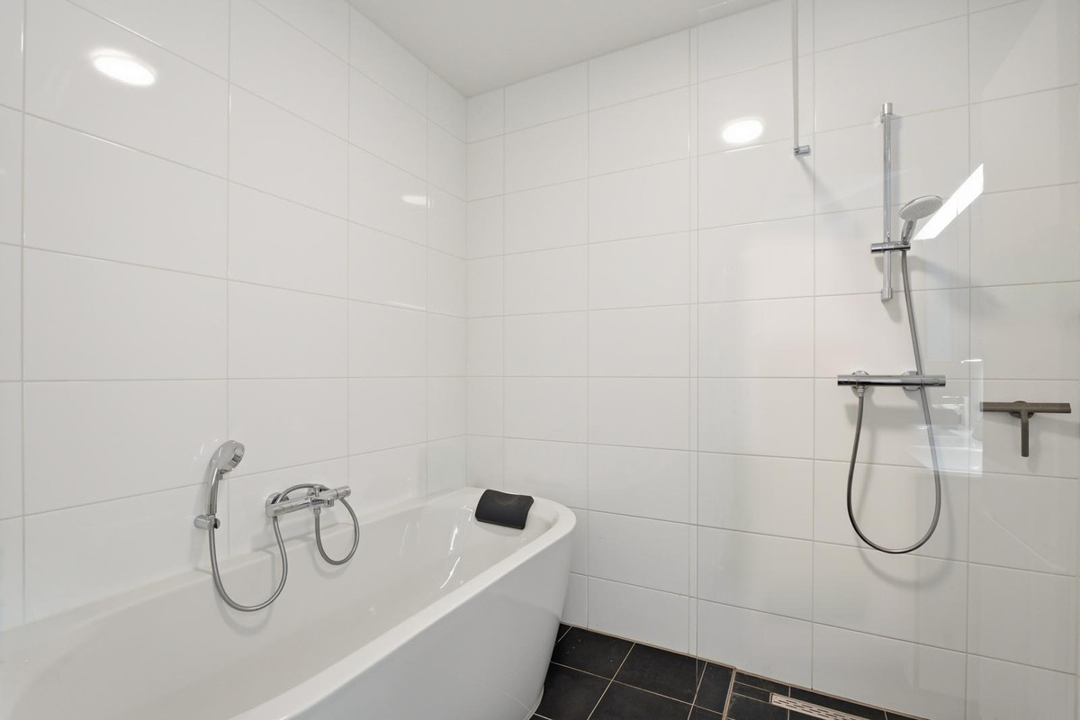 Appartement te koop: Muiderlaan 391, Amsterdam