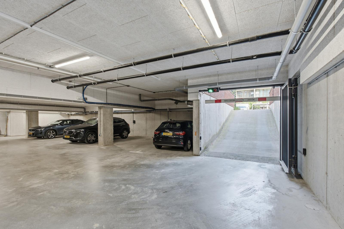 Appartement te koop: Muiderlaan 391, Amsterdam