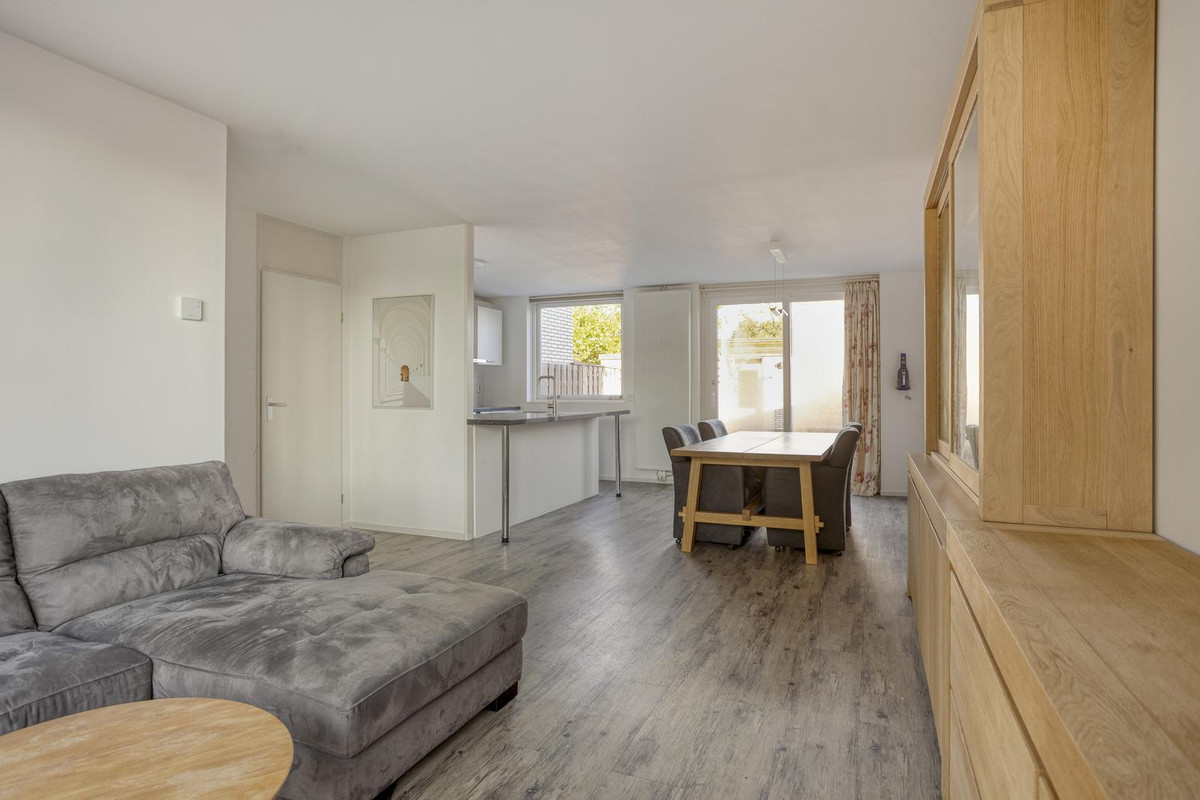 Hoekwoning te koop: Rustenburgpark 1, Hoofddorp