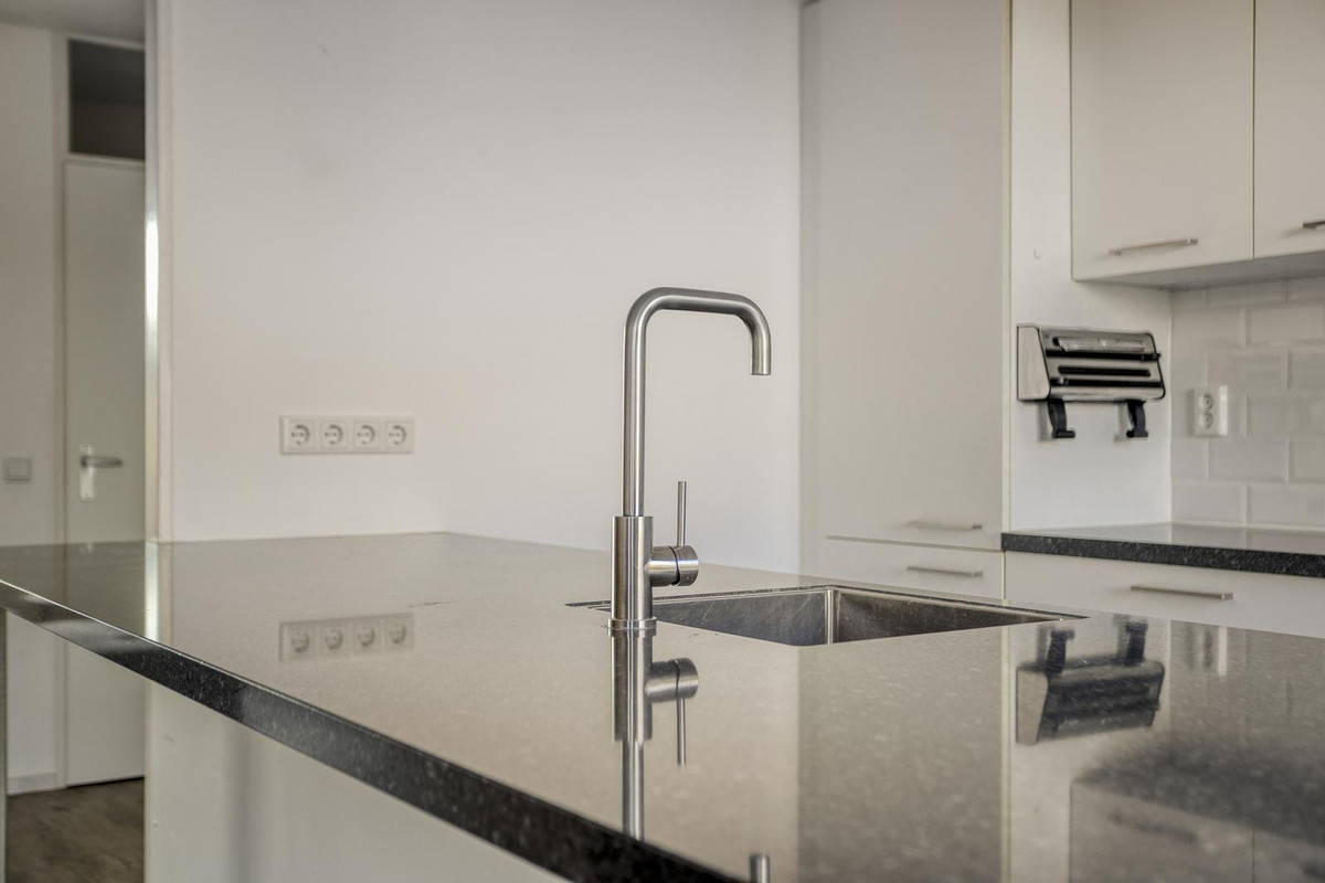 Hoekwoning te koop: Rustenburgpark 1, Hoofddorp