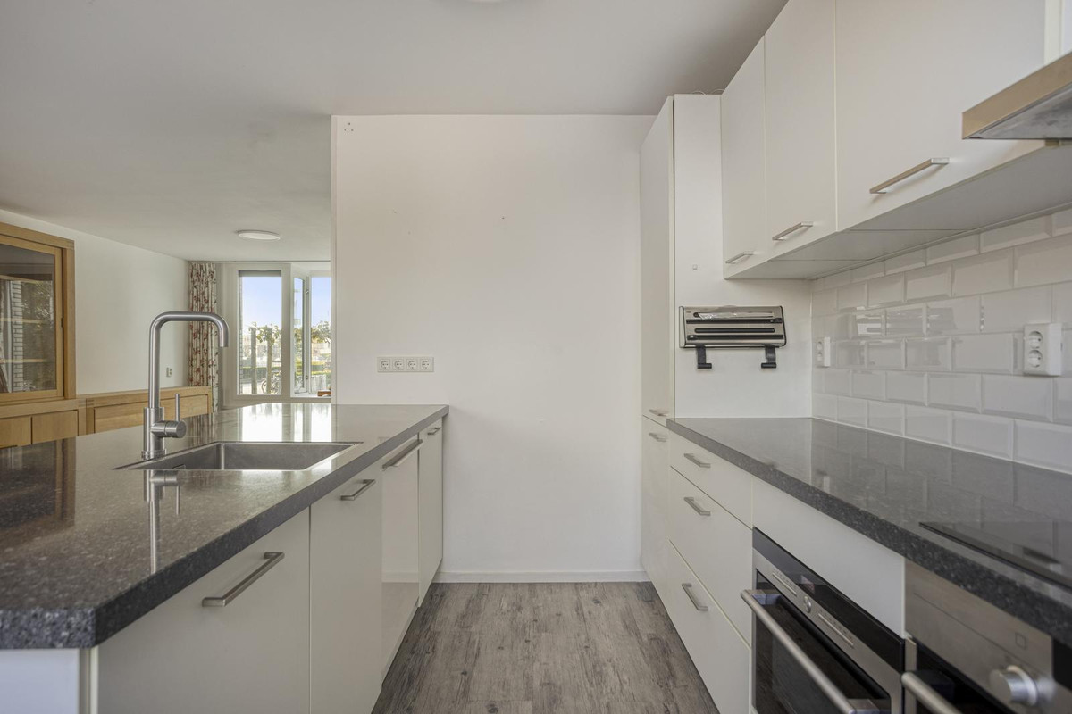 Hoekwoning te koop: Rustenburgpark 1, Hoofddorp