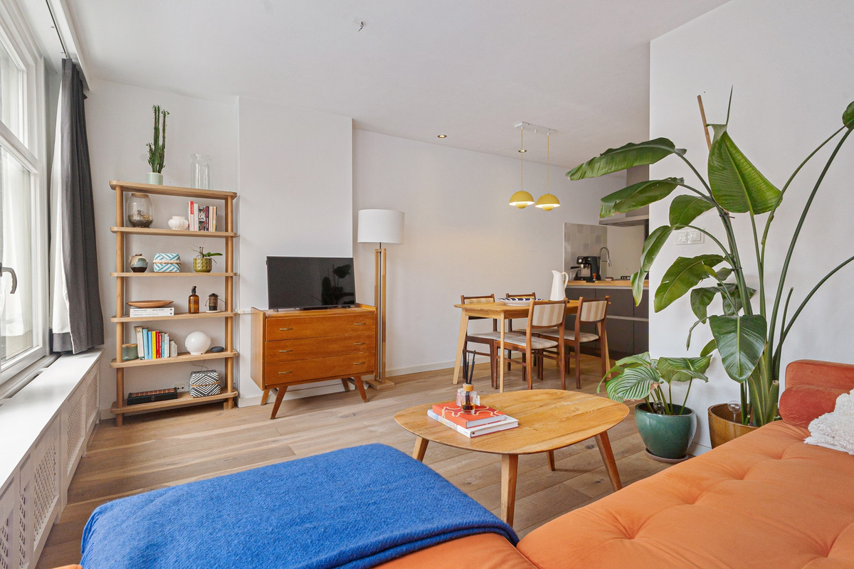 Studio te koop: Albert Cuypstraat 200-3, Amsterdam