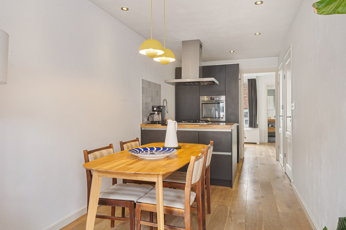 Studio te koop: Albert Cuypstraat 200-3, Amsterdam