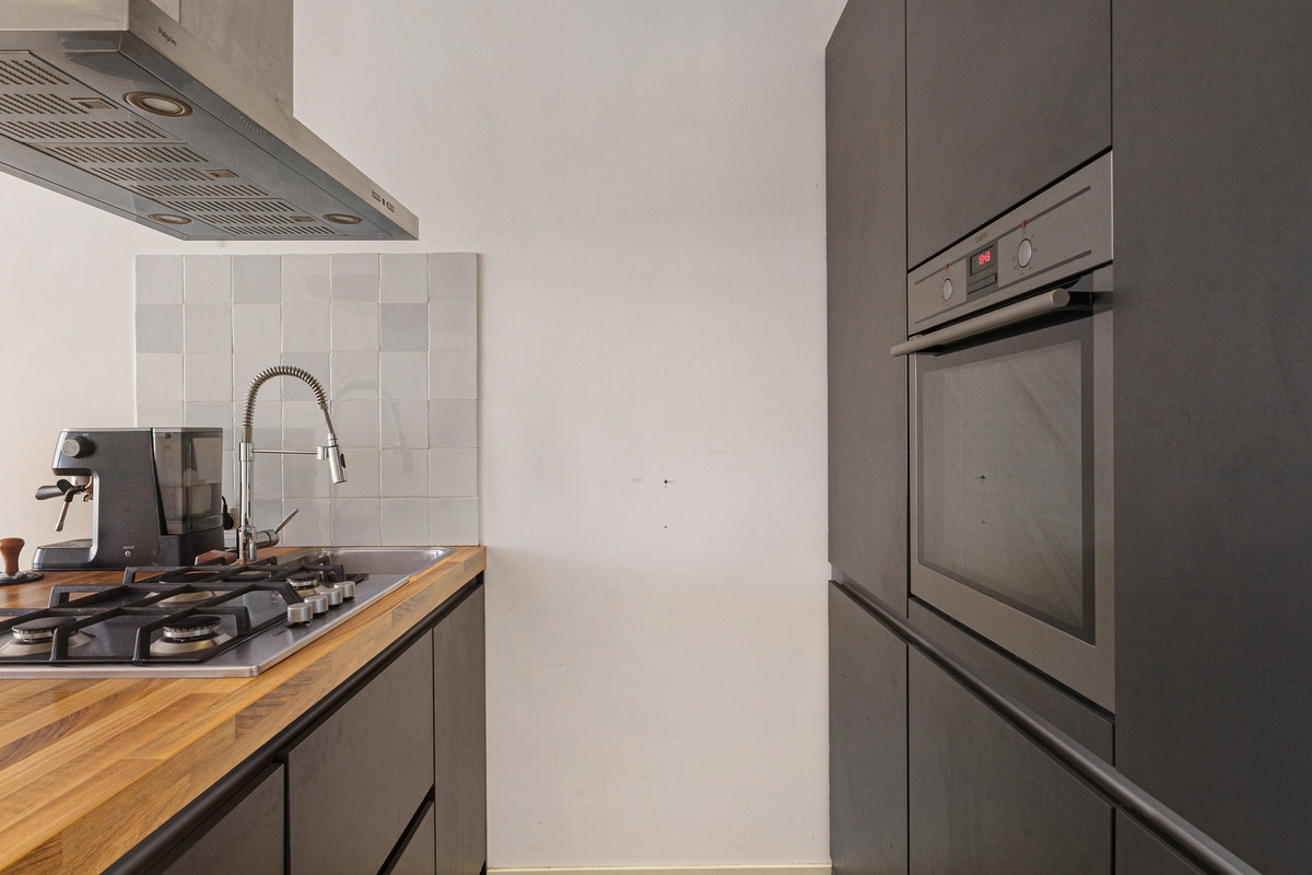 Studio te koop: Albert Cuypstraat 200-3, Amsterdam