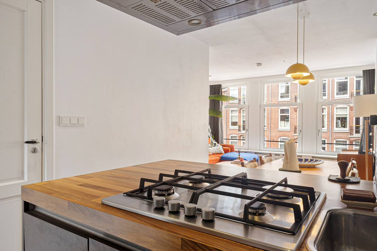Studio te koop: Albert Cuypstraat 200-3, Amsterdam