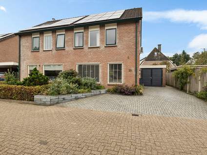 Veenlanden 23