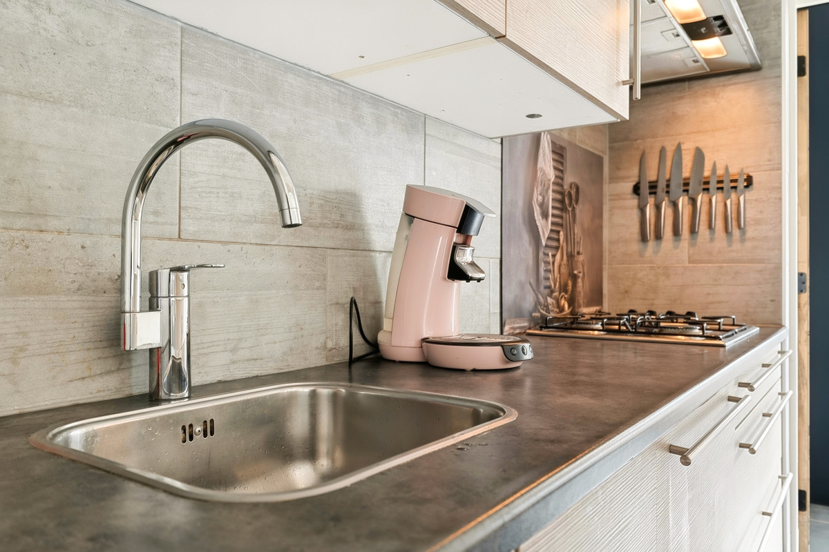 Tussenwoning te koop: Constantijnstraat 89, Vroomshoop