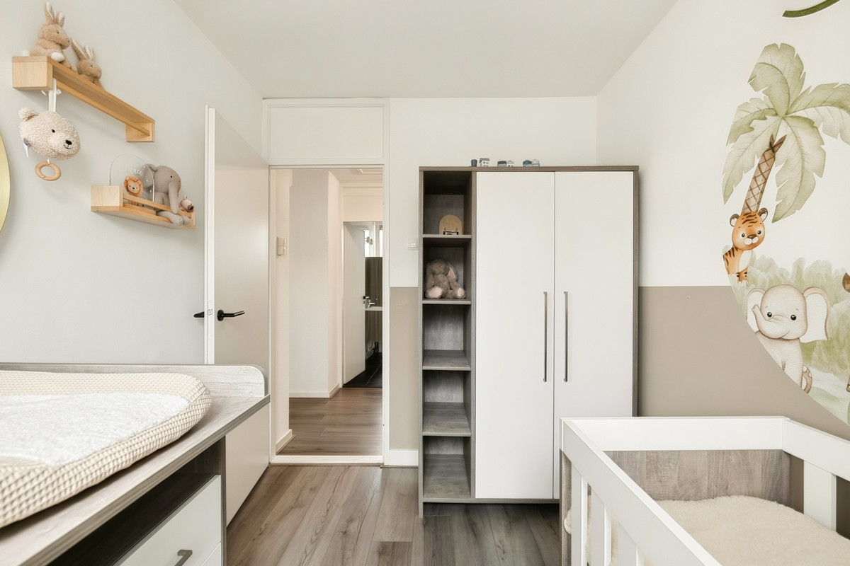 Tussenwoning te koop: Constantijnstraat 89, Vroomshoop