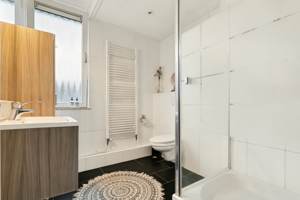 Tussenwoning te koop: Constantijnstraat 89, Vroomshoop